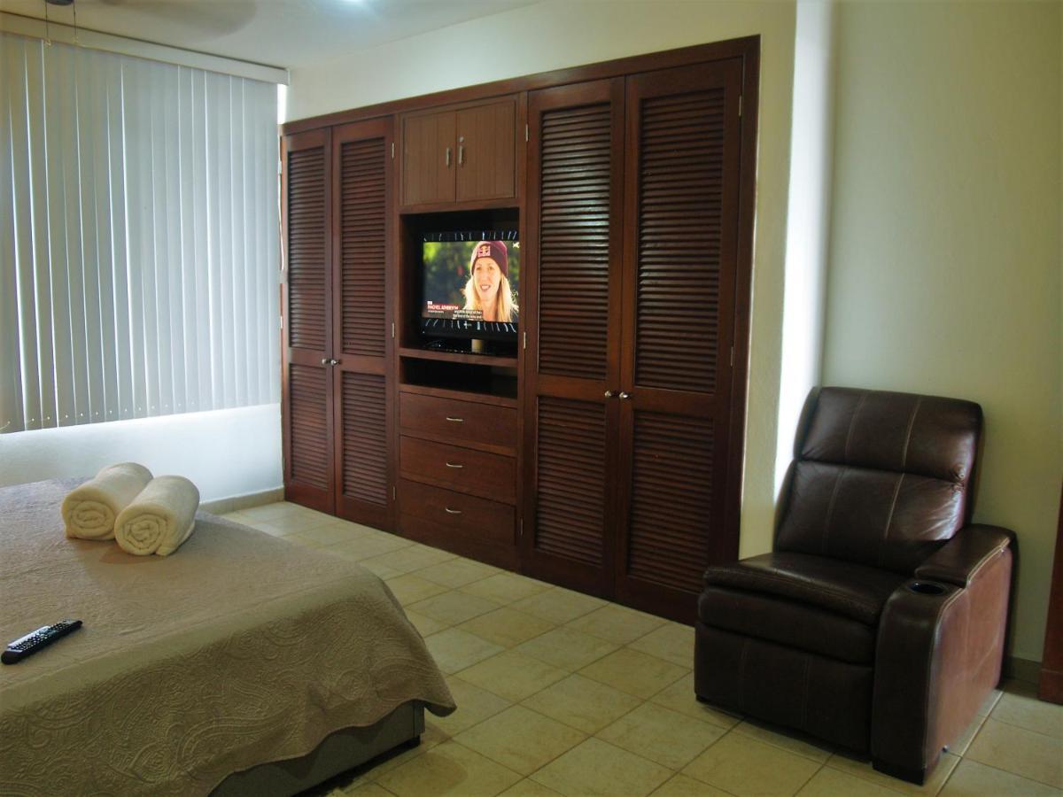 Beachfront Apartment Your Home In Косумель Экстерьер фото